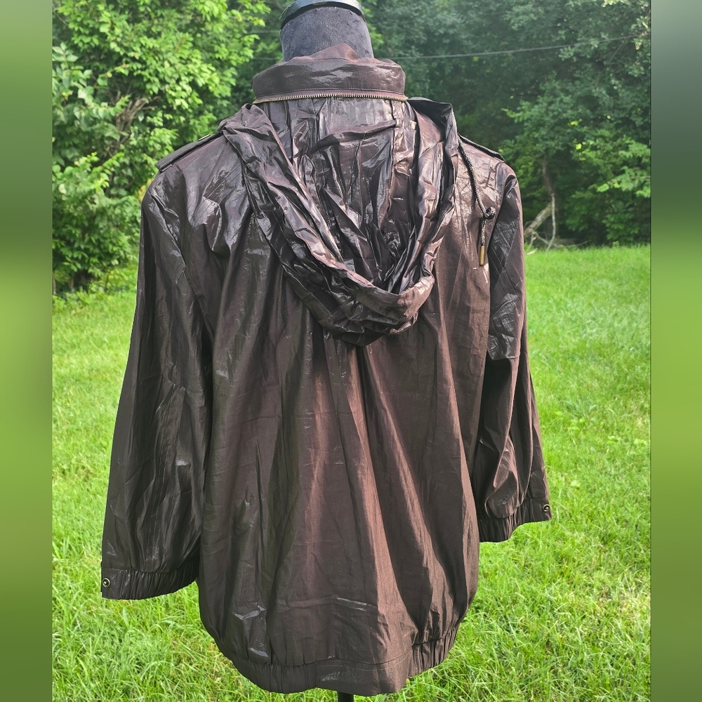 Chicos Windbreaker Rain Jacket Womens Size 2 / Size 12 Large